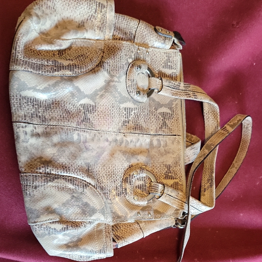 Chic Beige Patterned Shoulder Bag - image 1